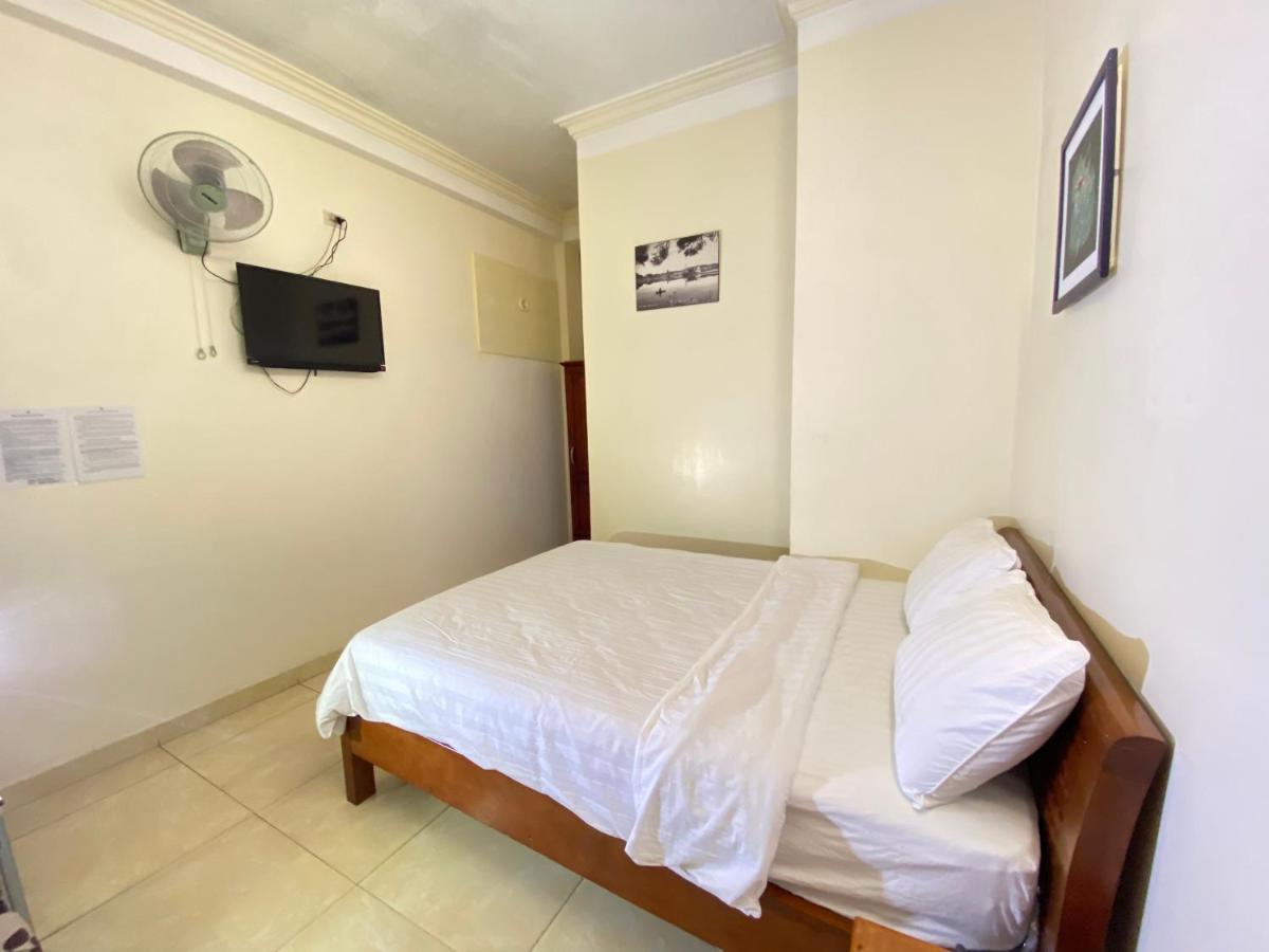 Tuyet Mai Hotel *
